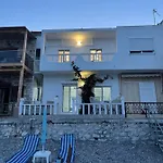 Blanca Villa