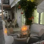 Villa Blanca