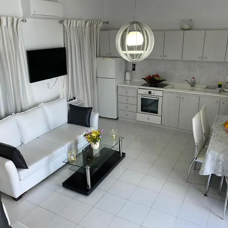 Villa Blanca Haraki