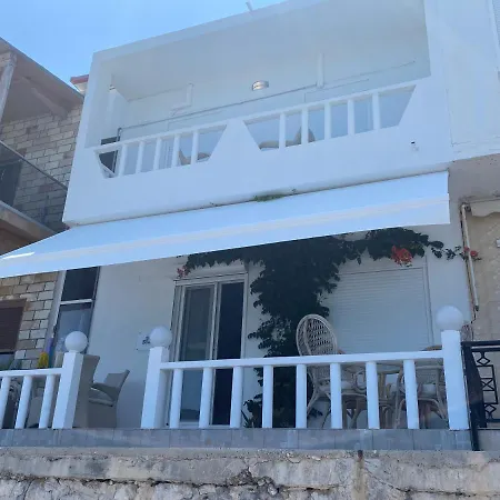 Villa Blanca
